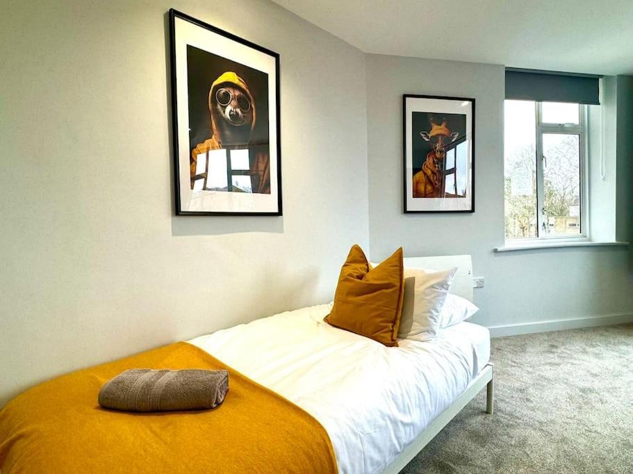Bournemouth Getaway: 3Br Apartment Near Beach المظهر الخارجي الصورة
