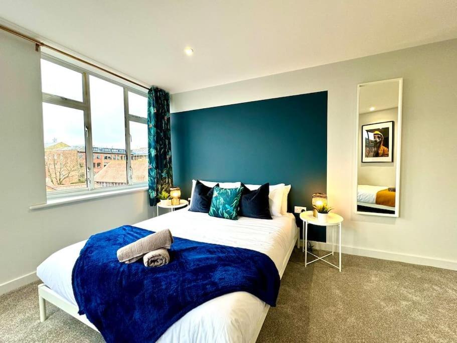 Bournemouth Getaway: 3Br Apartment Near Beach المظهر الخارجي الصورة