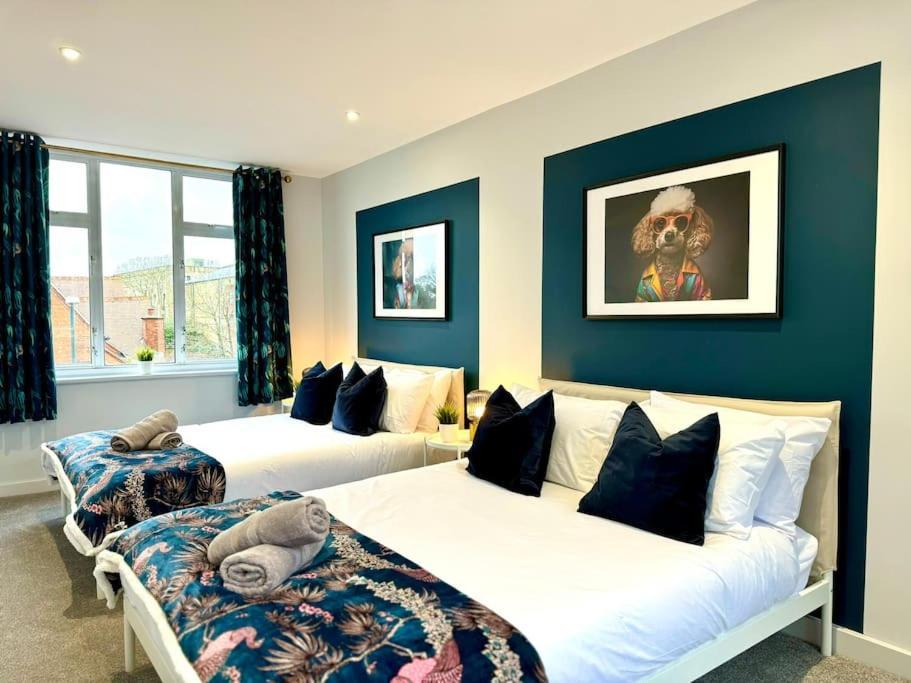 Bournemouth Getaway: 3Br Apartment Near Beach المظهر الخارجي الصورة